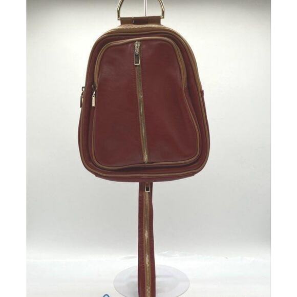 VALENTINA EUC RED LEATHER CONVERTIBLE SLING BACKPACK BAG main image 7